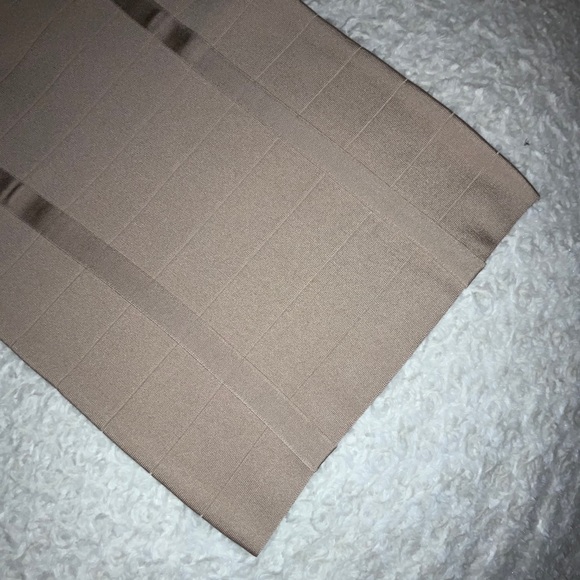 SOLD ‼️ BEBE Bandage Skirt - Picture 4 of 6